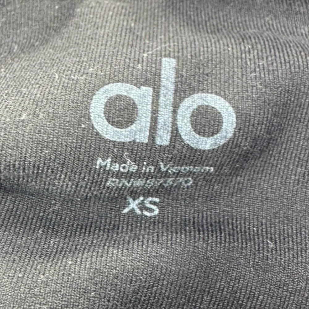 ALO Yoga Black‎ Leggings